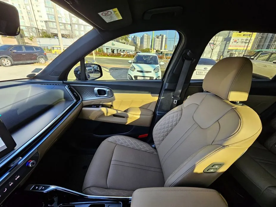 Kia Sorento — фото 9