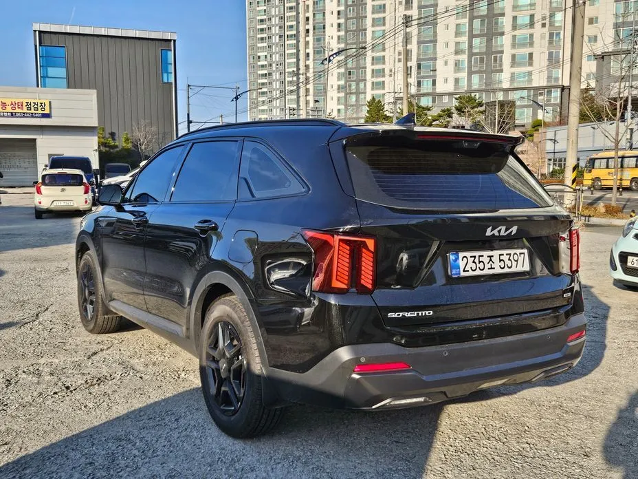 Kia Sorento — фото 4