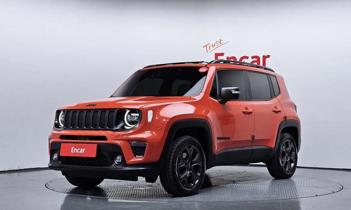 Jeep Renegade — фото 1