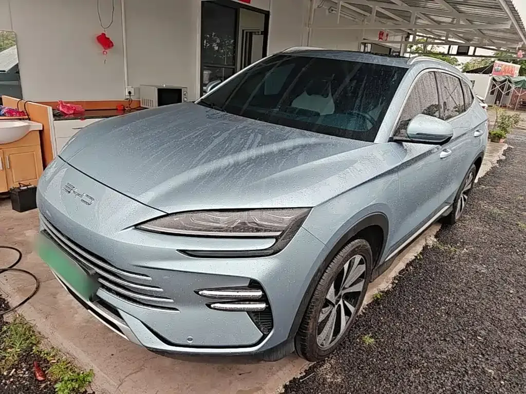 BYD PLUS New Energy — фото 1