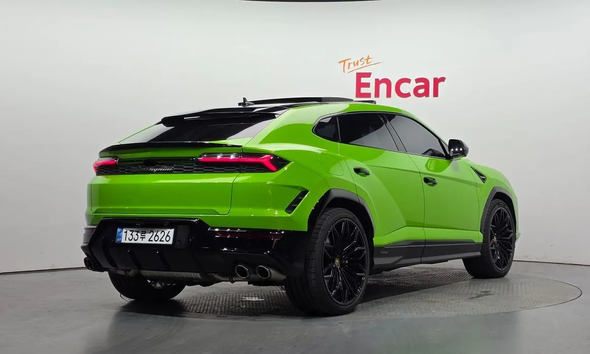 Lamborghini Urus — фото 2