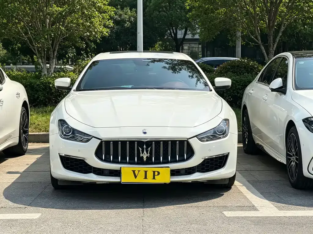 Maserati Ghibli — фото 5