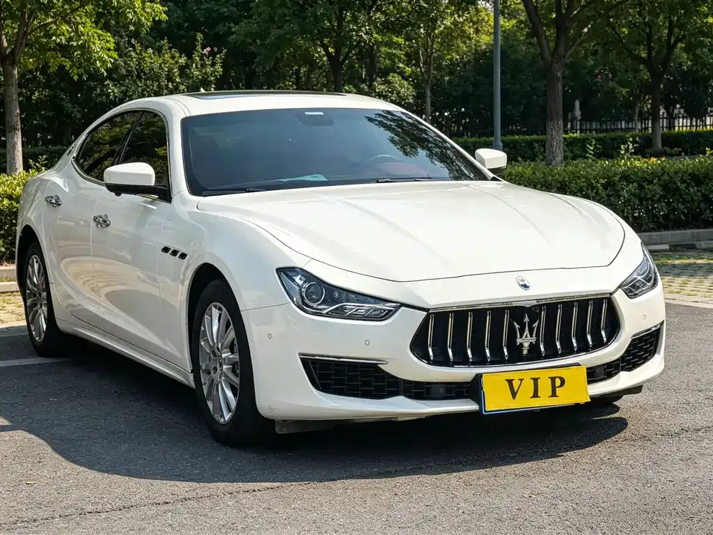 Maserati Ghibli — фото 8