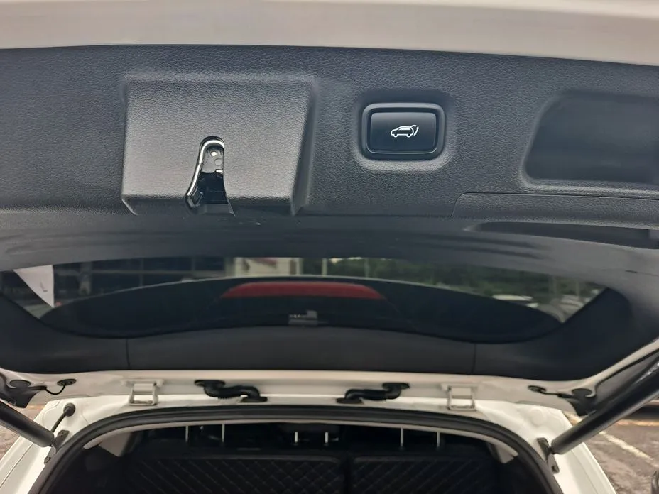 Hyundai Santafe — фото 4