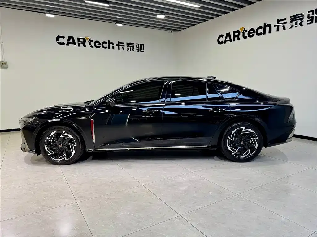 Hongqi H6 — фото 6