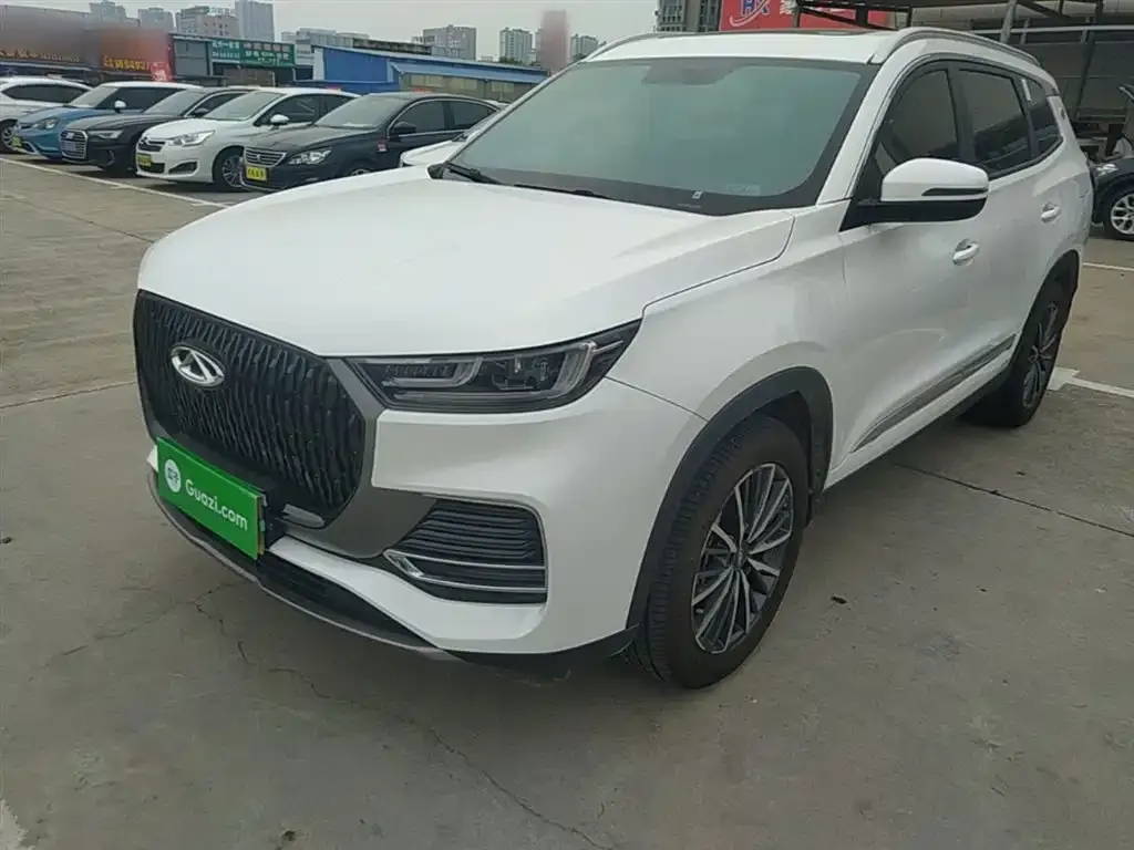Chery Tiggo 8 — фото 1