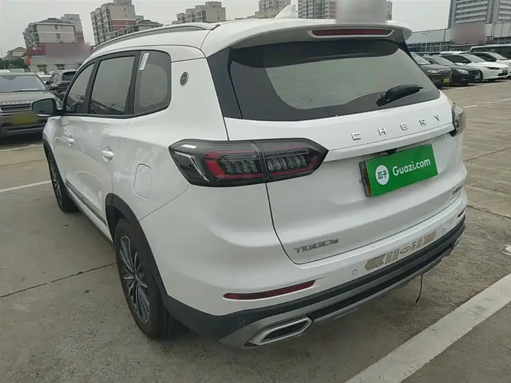 Chery Tiggo 8 — фото 3