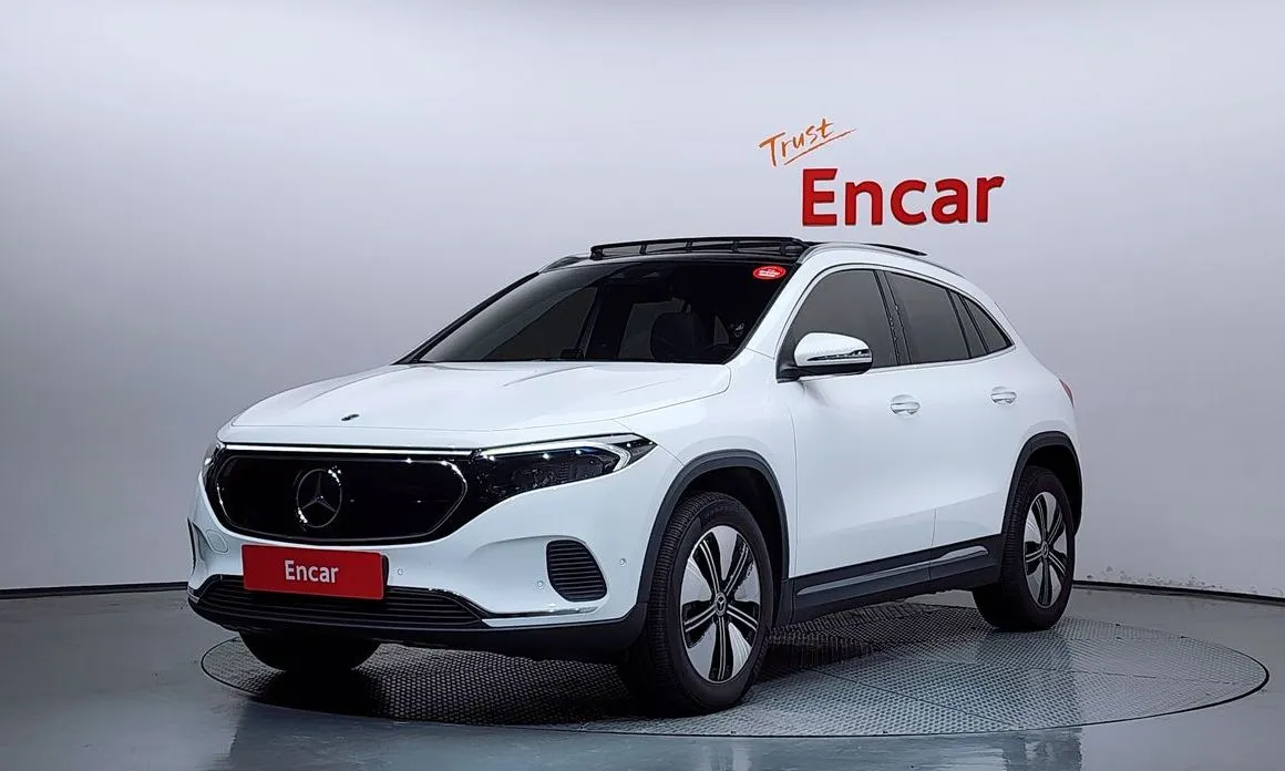 Mercedes-Benz EQA — фото 1