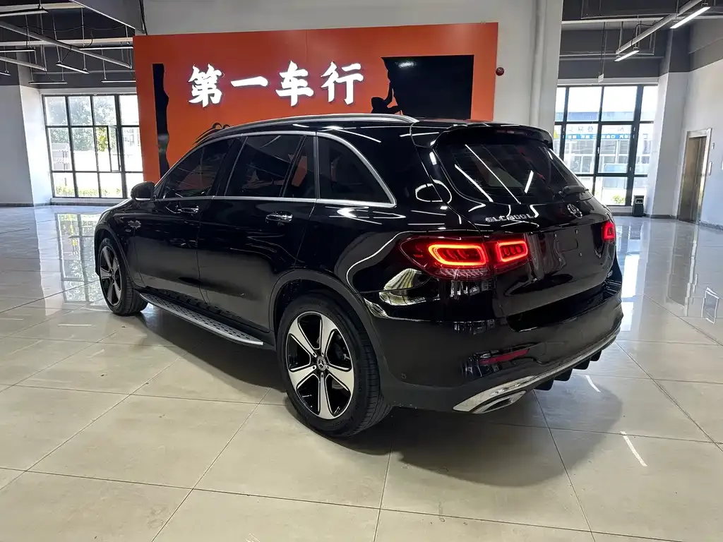 Mercedes-Benz GLC — фото 2
