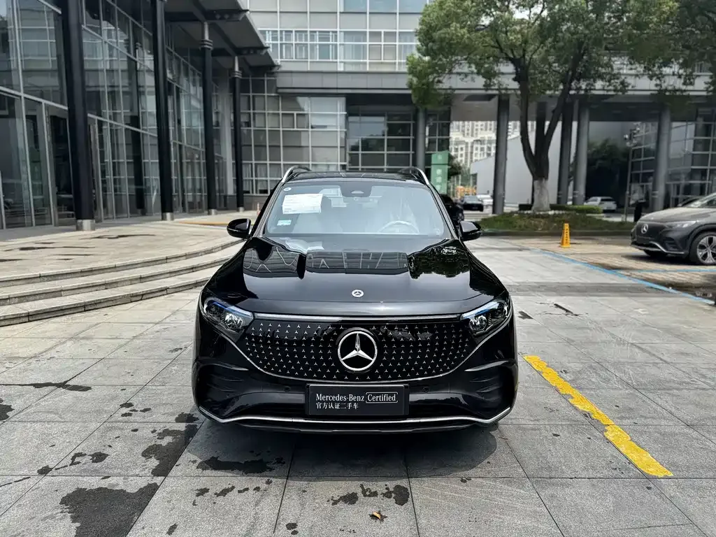 Mercedes-Benz EQB — фото 4