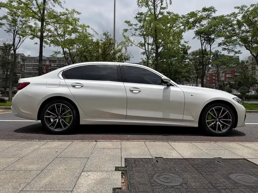 BMW 3 Series — фото 10