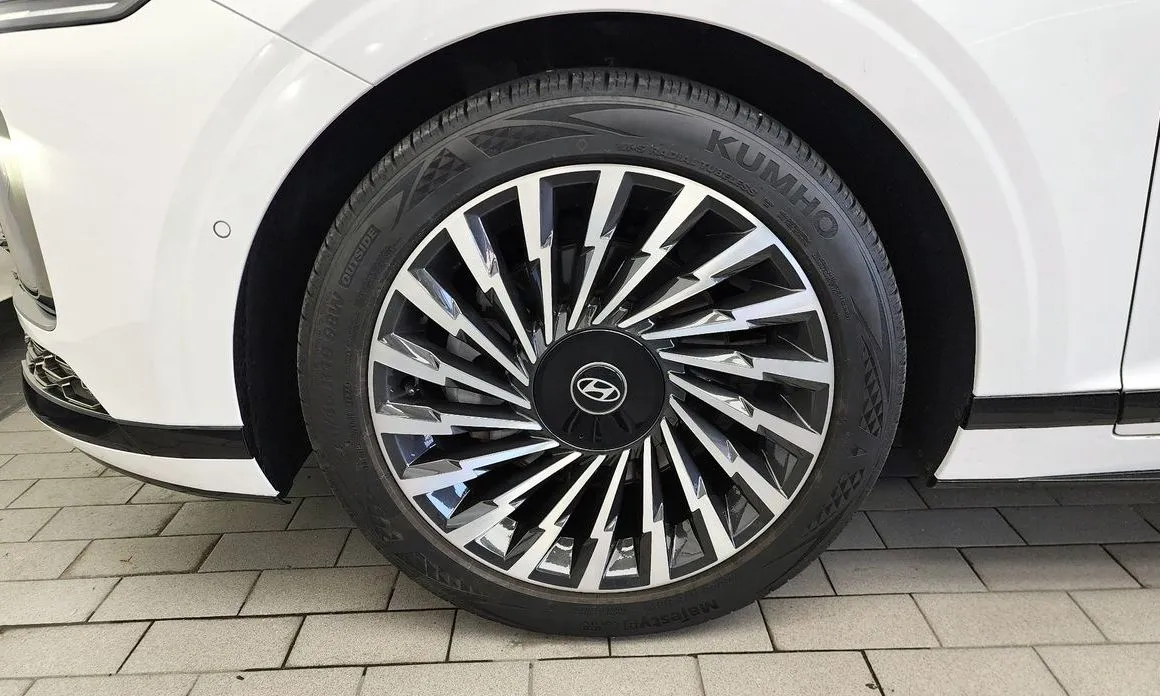 Hyundai Grandeur — фото 10