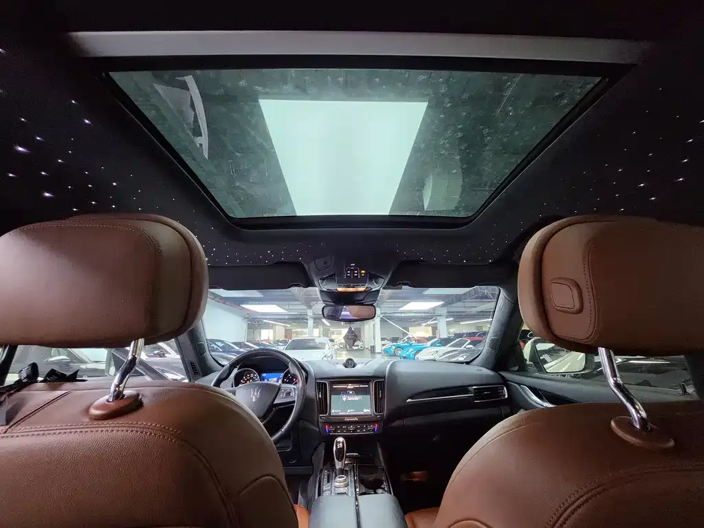 Maserati Levante — фото 2
