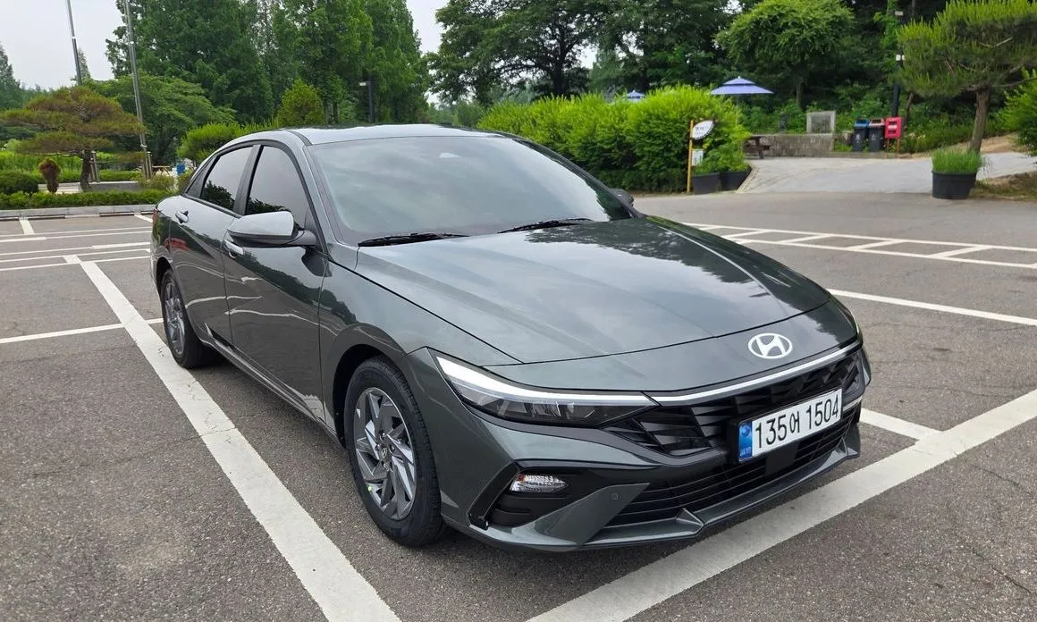 Hyundai AVANTE — фото 5