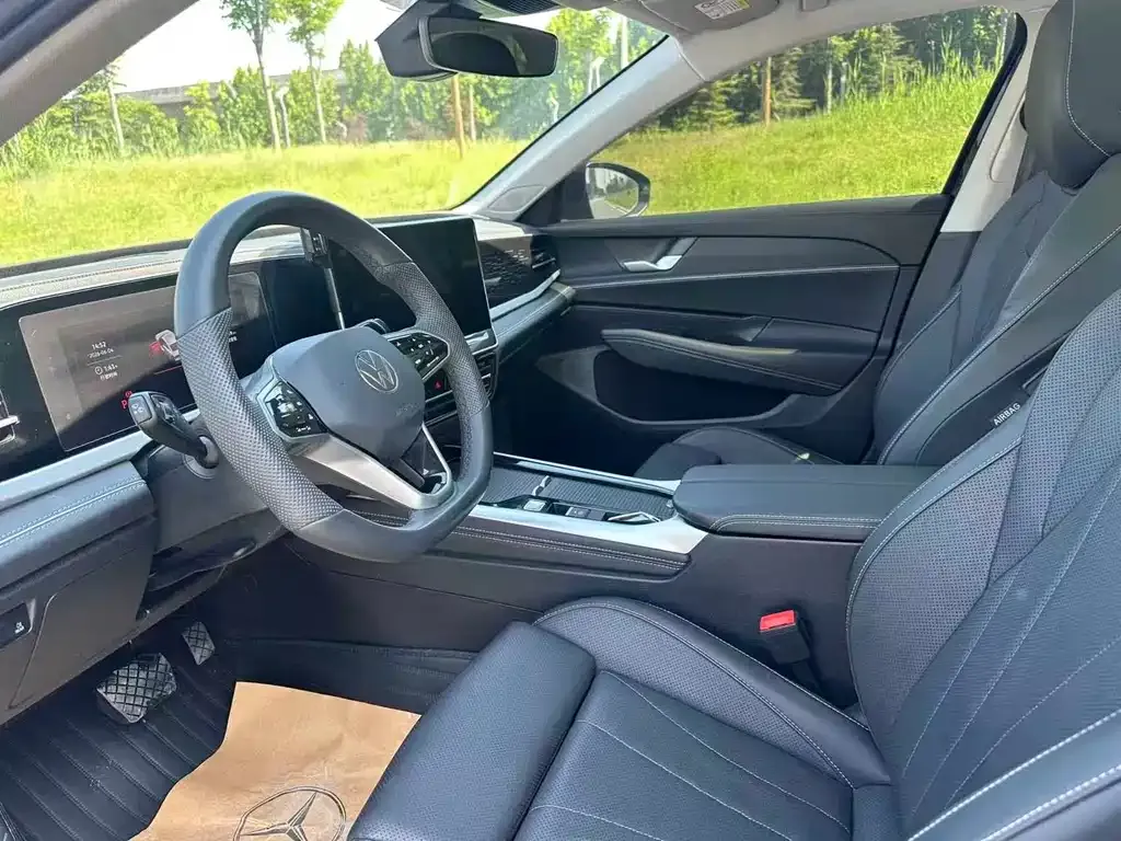 Volkswagen Passat — фото 5