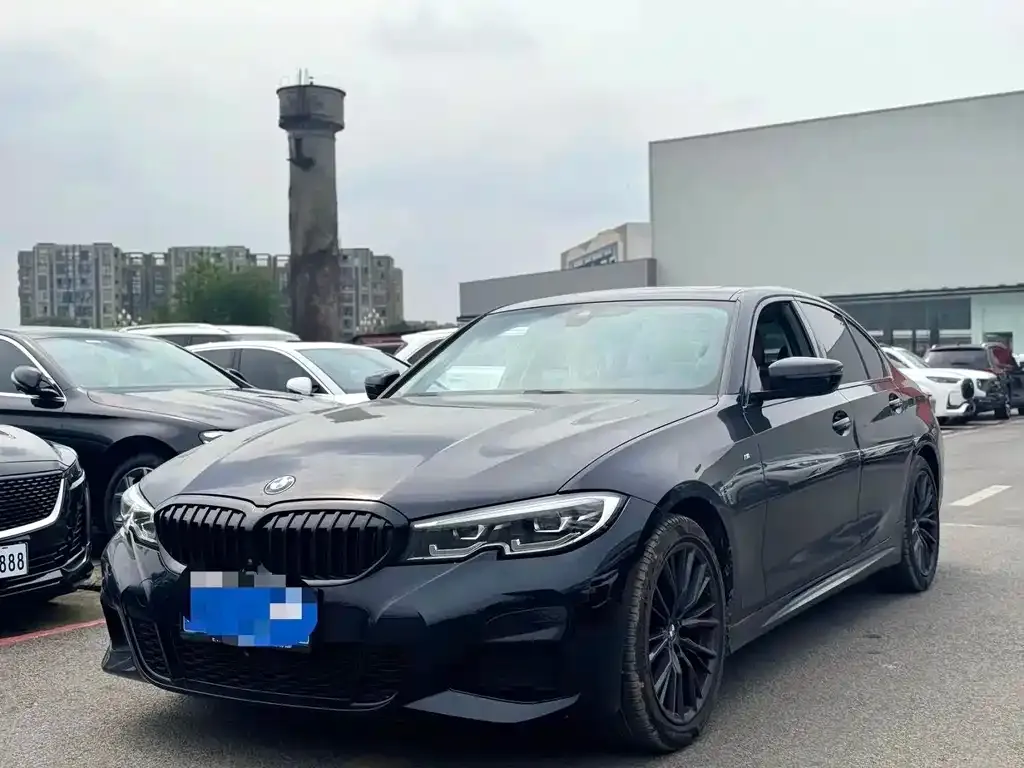 BMW 3 Series — фото 1
