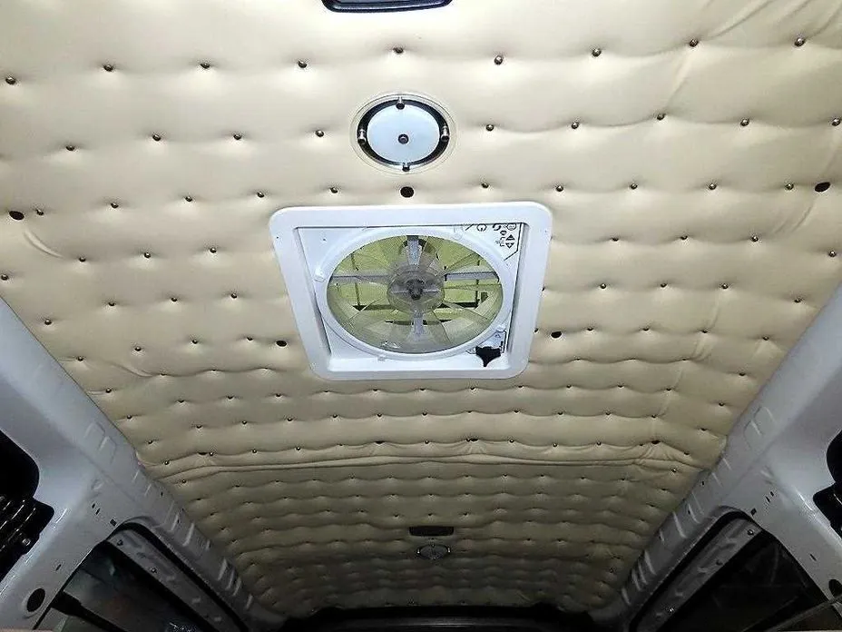 Hyundai Staria — фото 2