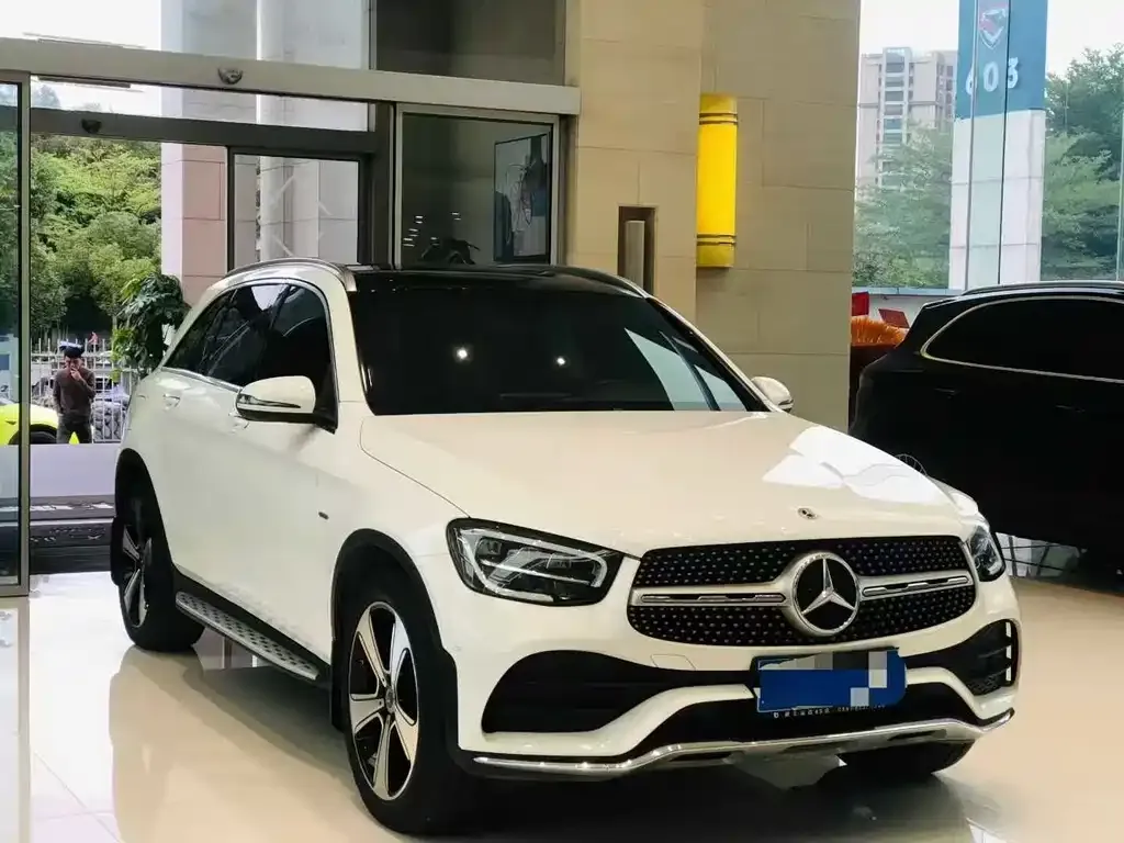 Mercedes-Benz GLC — фото 3