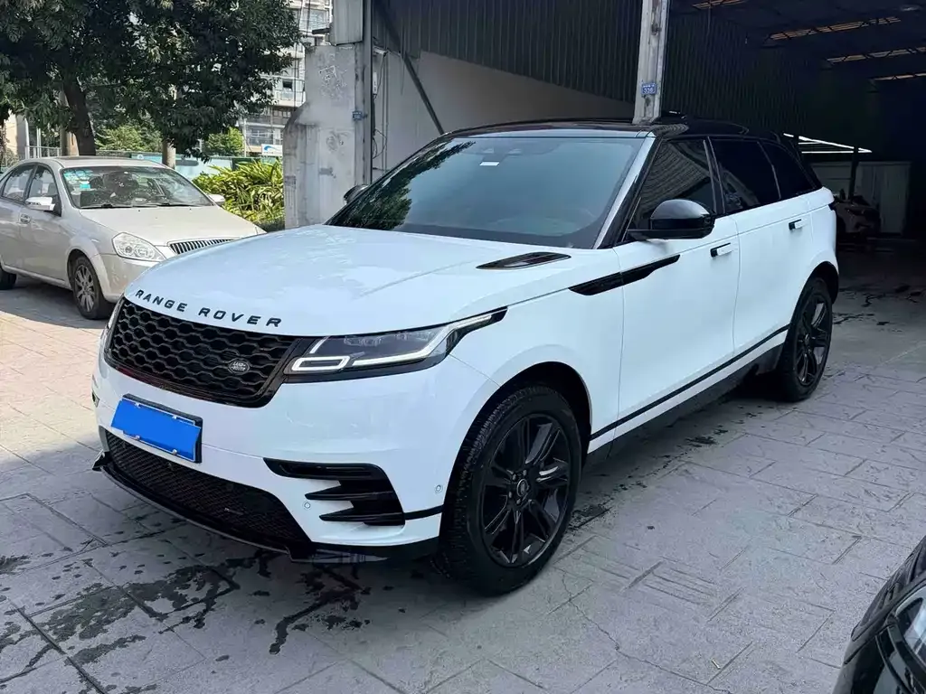 Land Rover Velar — фото 1