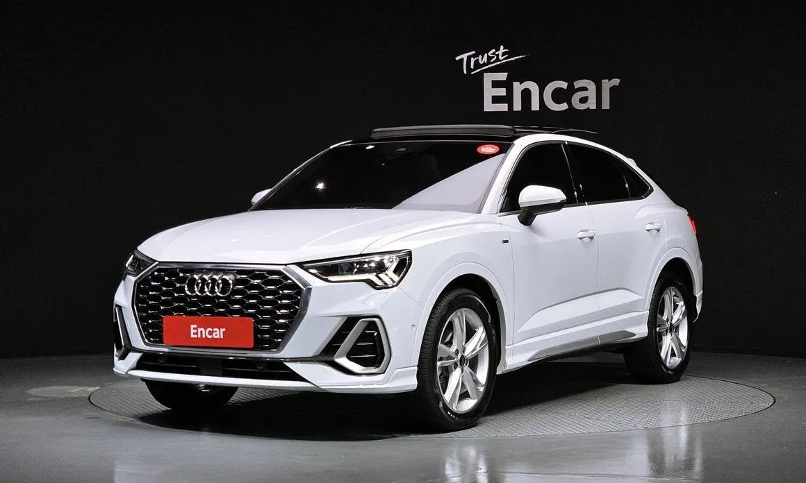 Audi Q3 — фото 1