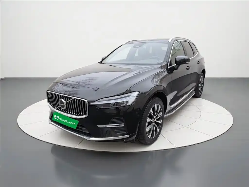 Volvo XC60 — фото 3