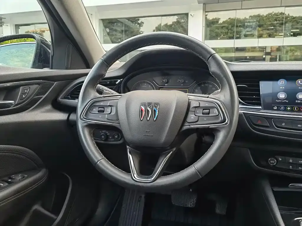 Buick Regal — фото 4