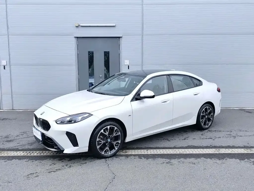BMW 2 Series — фото 1