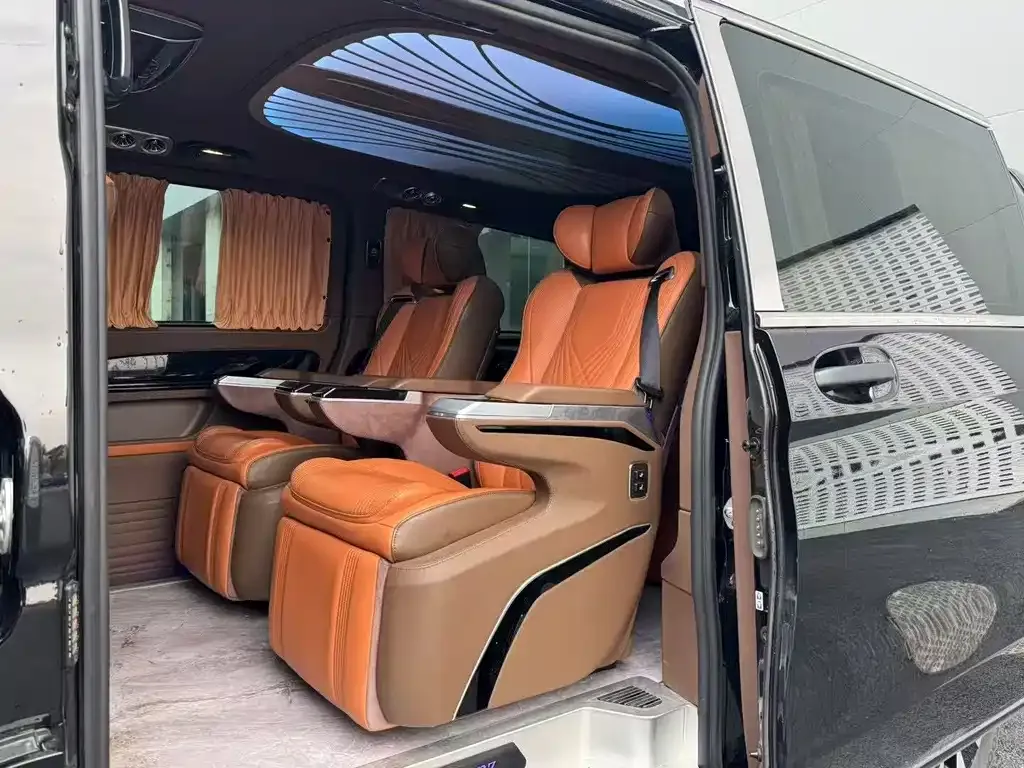 Mercedes-Benz Vito — фото 10