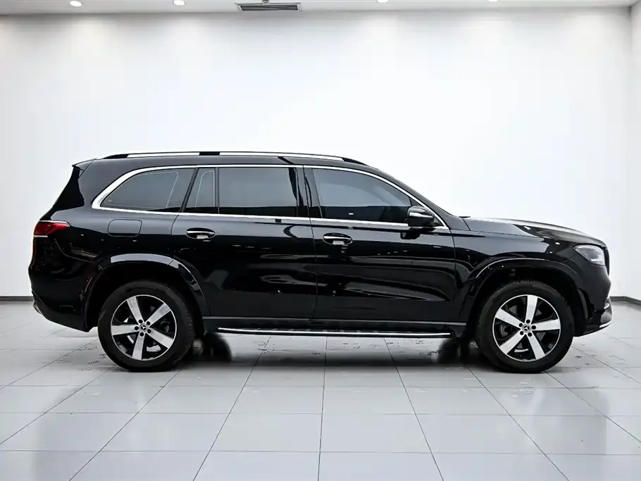Mercedes-Benz GLS — фото 5