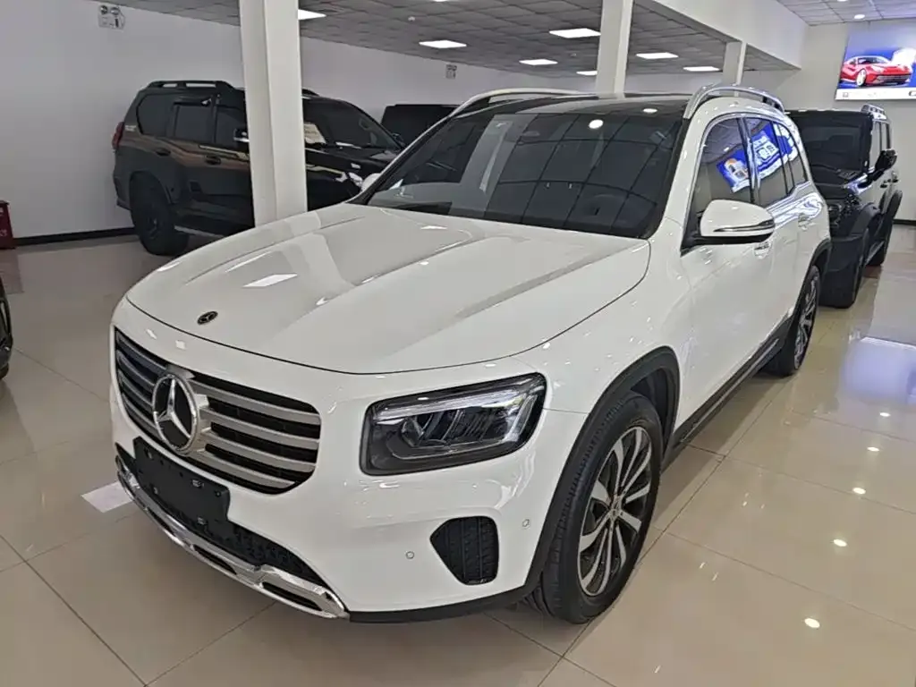 Mercedes-Benz GLB — фото 5