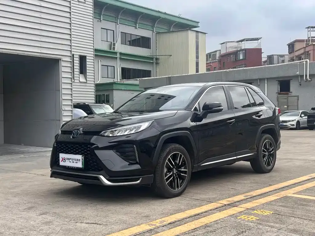 Toyota Wildlander New Energy — фото 1
