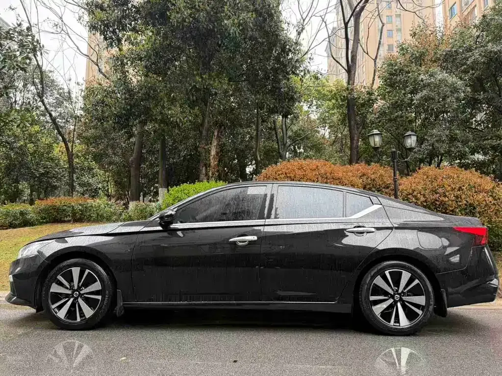 Nissan Teana — фото 8