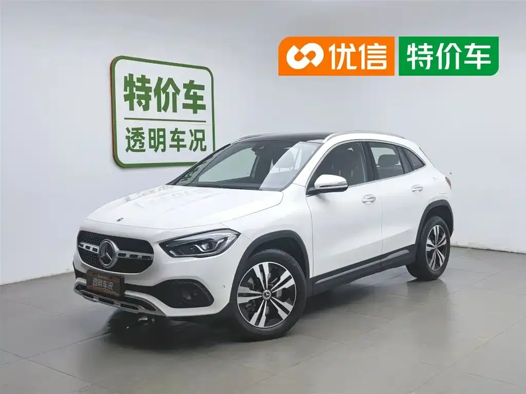 Mercedes-Benz GLA — фото 1