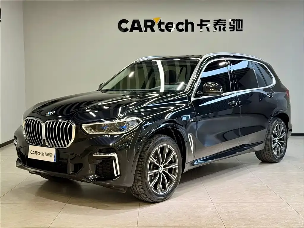 BMW X5 — фото 1