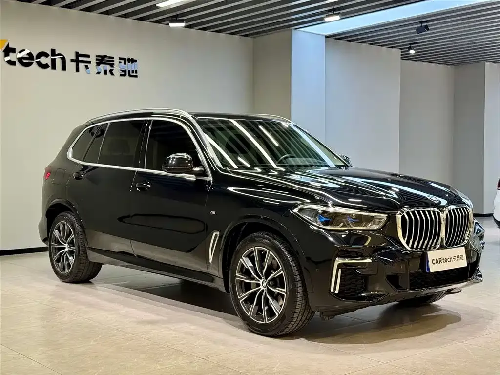 BMW X5 — фото 7