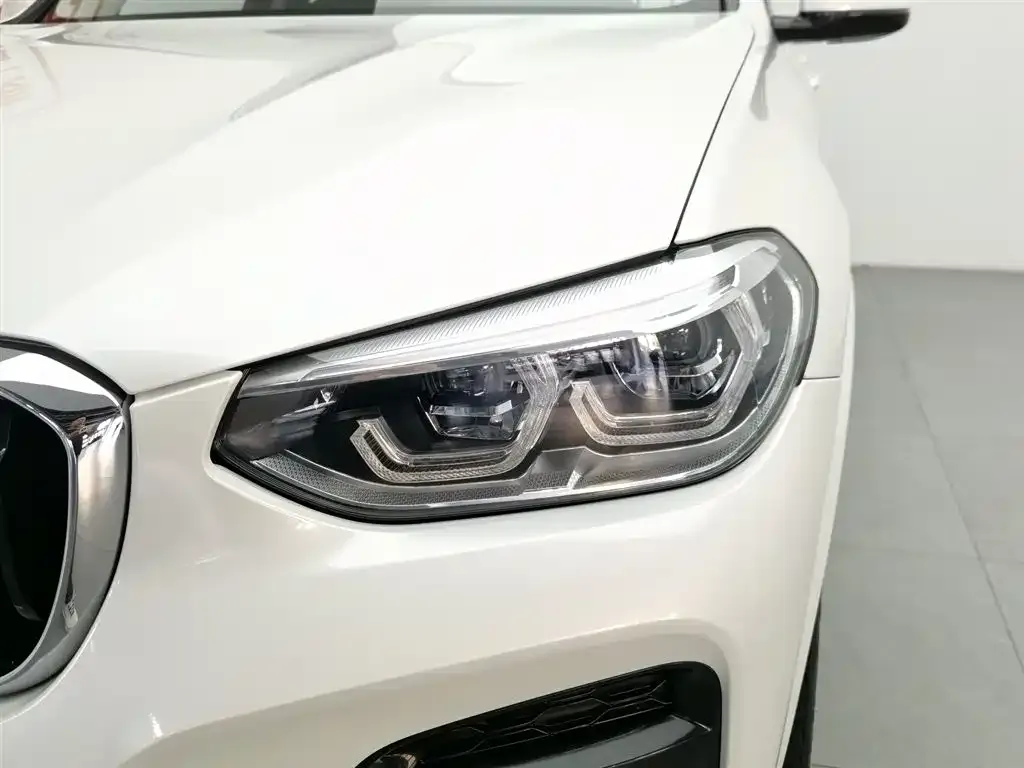 BMW X3 — фото 3