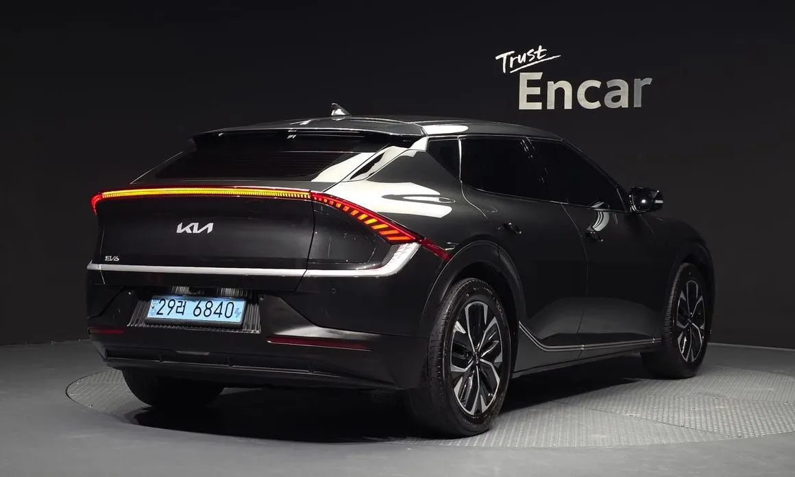 Kia EV6 — фото 4