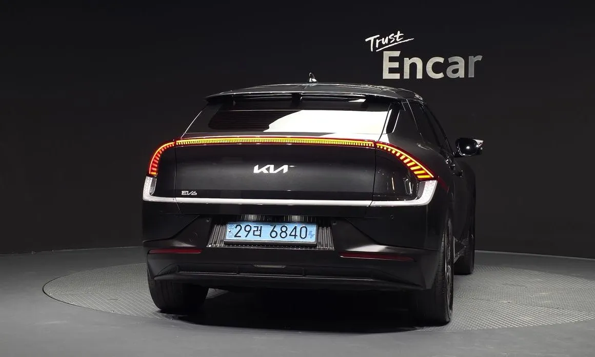 Kia EV6 — фото 2