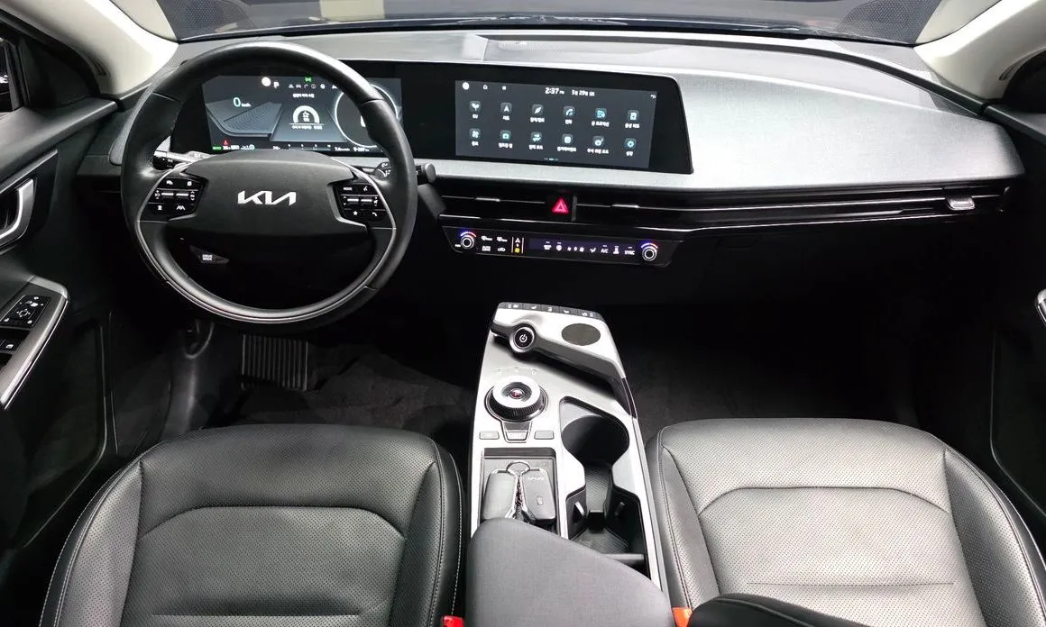 Kia EV6 — фото 6