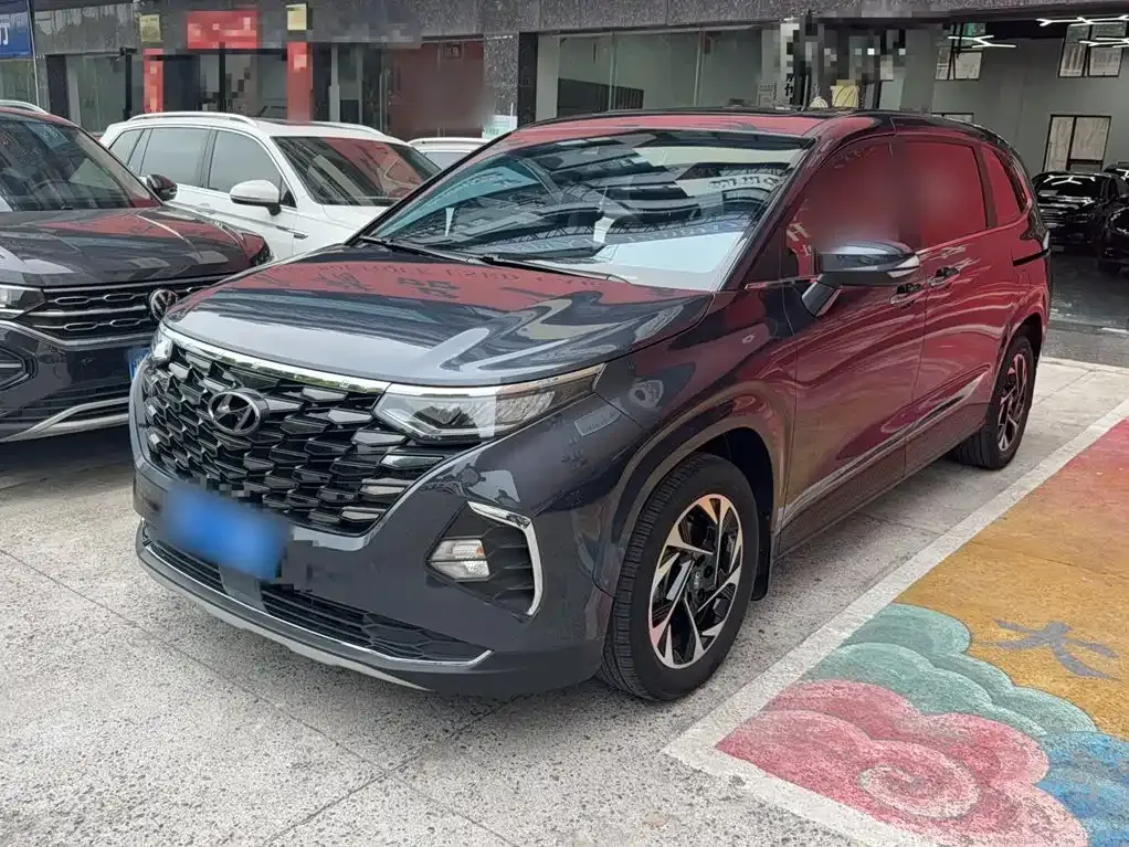 Hyundai Custo — фото 1