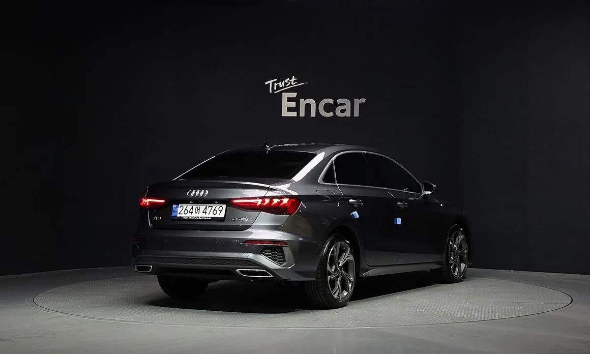 Audi A3 — фото 2
