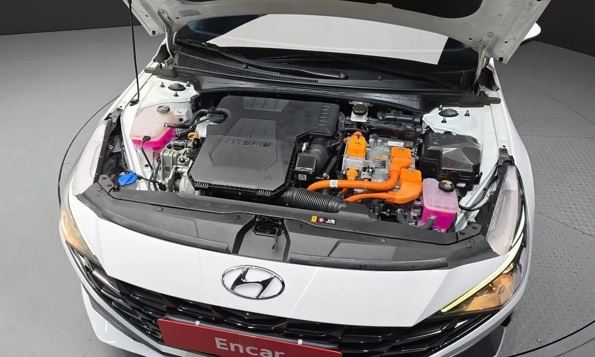Hyundai AVANTE — фото 4