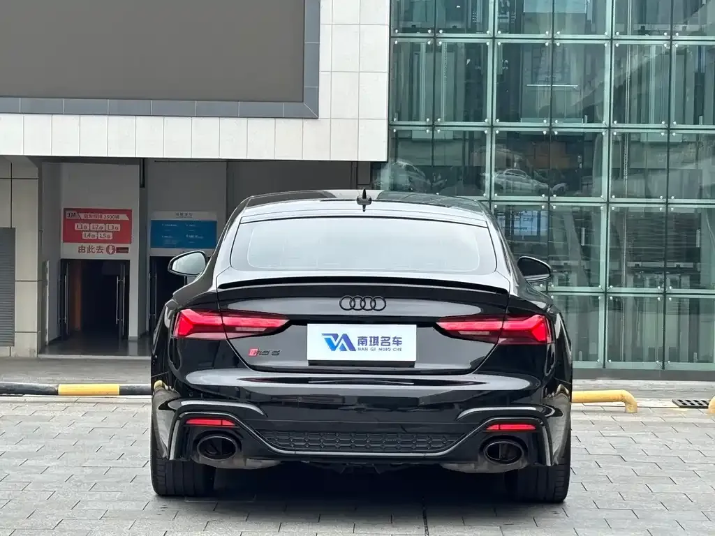 Audi RS 5 — фото 6