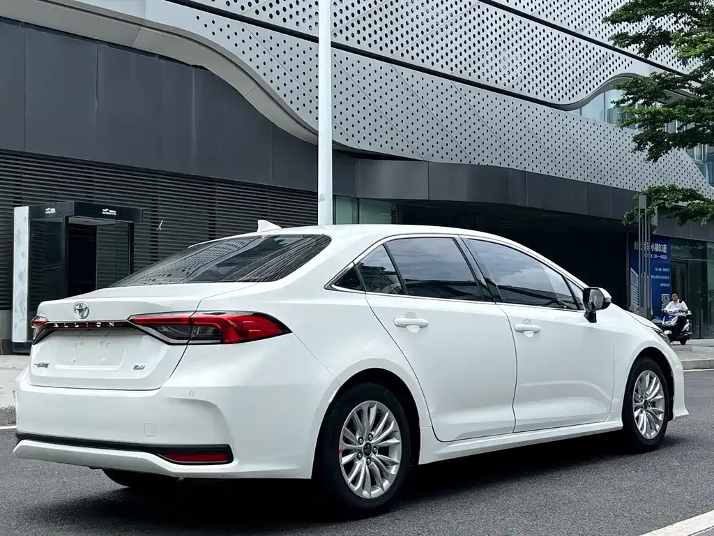 Toyota Allion — фото 8