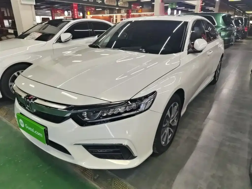 Honda Inspire — фото 1