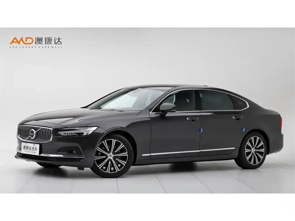 Volvo S90 — фото 1