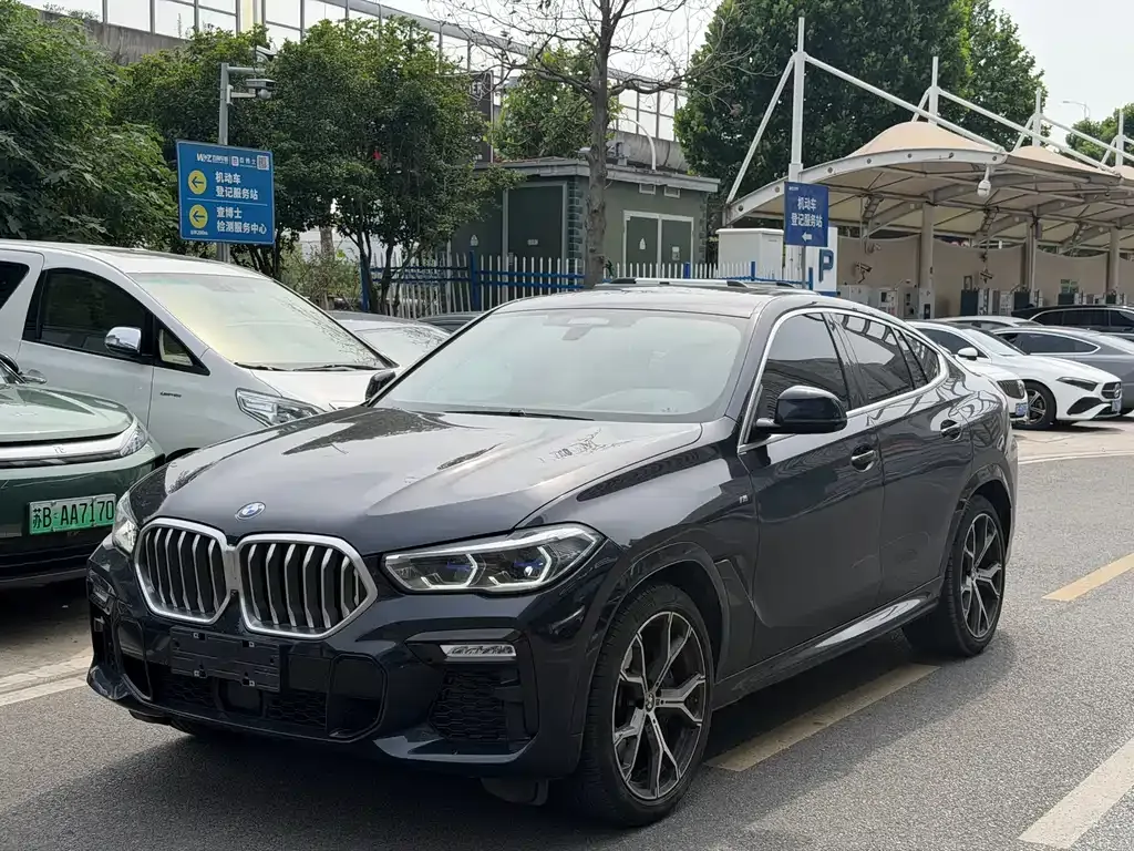 BMW X6 — фото 1
