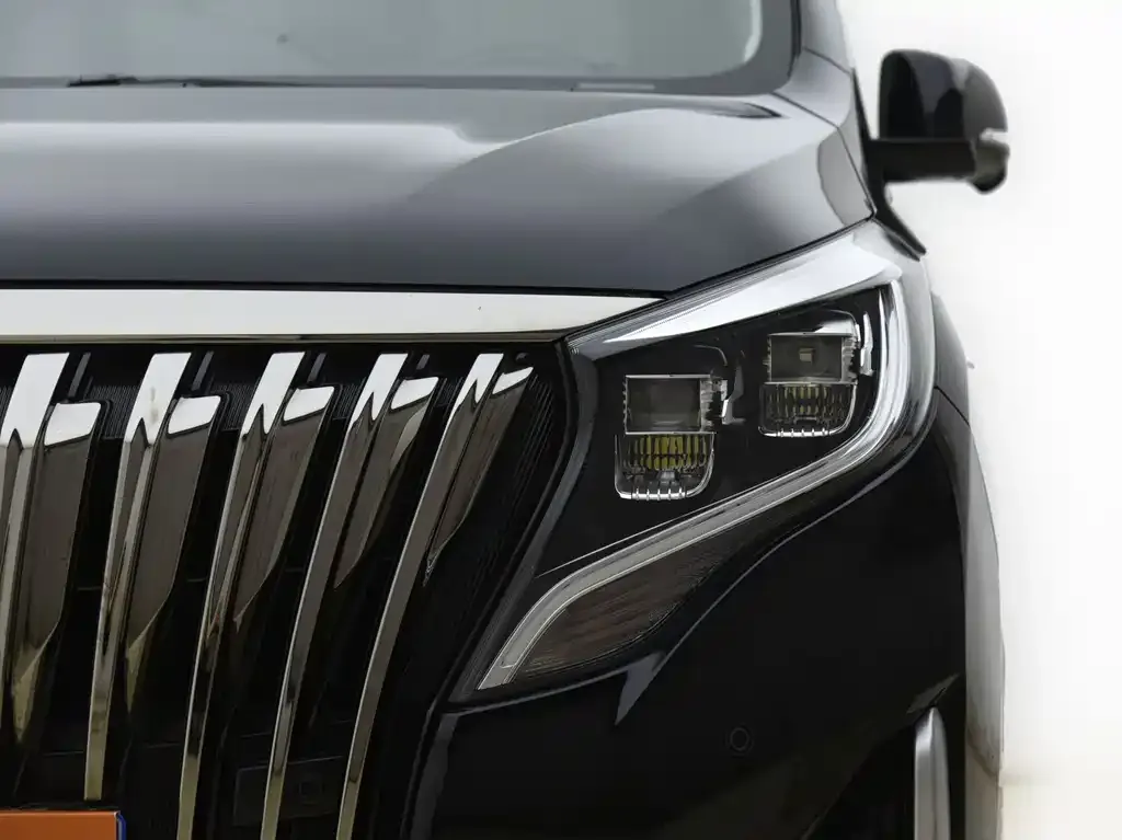 GAC Motor Trumpchi M8 — фото 3