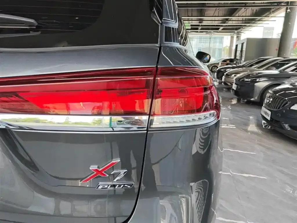 Changan X7 PLUS — фото 6