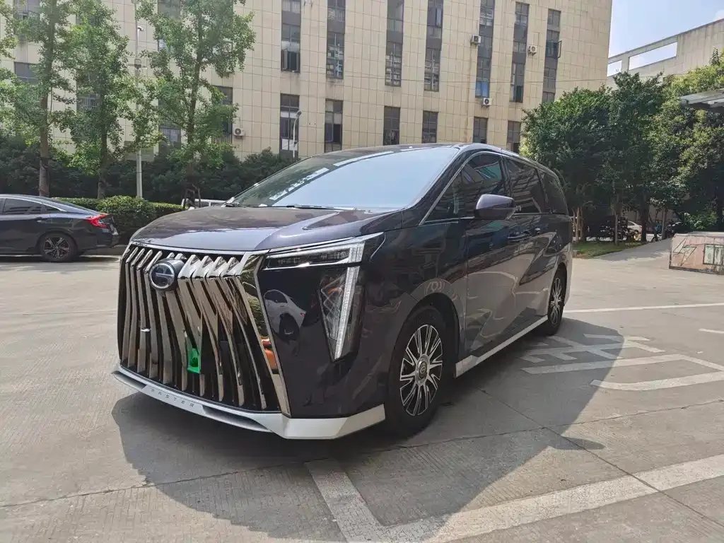 GAC Motor Trumpchi E9 — фото 1